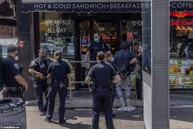Explore tweets of chelsea andrews @chelseafox7wx on twitter. New York City S Pandemic Aftermath Is Laid Bare As Homelessness Mental Illness And Crime Escalate Daily Mail Online