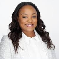 Candice Mitchell's Instagram, Twitter & Facebook