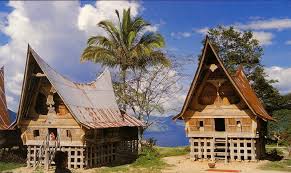 Contoh gambar desain rumah kayu sederhana terbaru 8. 21 Gambar Rumah Adat Hitam Putih Desain Produk Rumah Ide Dekorasi Rumah