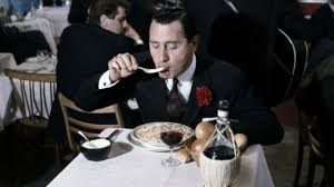 'sur la scène, ce que je sais faire dans la vie,' interview with a. Alberto Sordi A Tavola Le Sette Scene Di Cibo Memorabili Dei Suoi Film La Repubblica