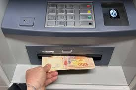 ¡Atención! Bancos Cierran 3 Días: ¿Qué Trámites Urgentes NO Podrás Hacer? - Imagen principal del artículo
