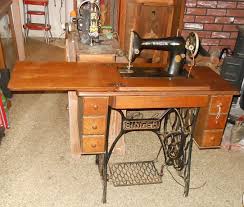 Shop by singer model number. Singer Model 66 Sewing Machine With Treadle 1927 Collectors Weekly