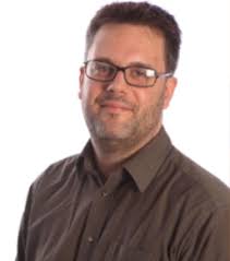 Leif Dixon's Instagram, Twitter & Facebook