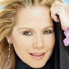 Miryam Ochoa Official