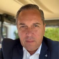 500+ "José Nova" profiles