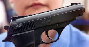 4.5 out of 5 stars. Report 86 People Carrying Fake Or Toy Guns Killed By Police In 2 Years Cbs News