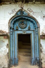 Traditional Garhwali Homes Urgam Valley Chamoli Unique Doors Beautiful Doors Doors