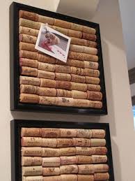 Korken Als Pinnwand Benutzen Bastelprojekte Mit Weinkorken Diy Pinnwand Pinnwand Basteln