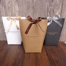 Kami menawarkan pakej kad kahwin pada harga yang murah dengan kualiti terbaik. 100pcs Wedding Doorgift Packaging Large Adore Paperbag Ribbon Beg Kertas Hadiah Pintu Majlis Kahwin Gift Bag Shopee Malaysia