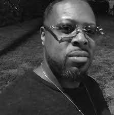 Alonzo Tucker's Instagram, Twitter & Facebook