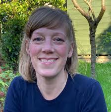 Ella Gamble's Instagram, Twitter & Facebook