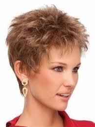 Cabello corto escalonado 2019/2020