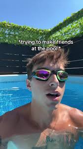 I am still friendless