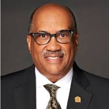 Everett B. Ward (@DrEverettBWard)