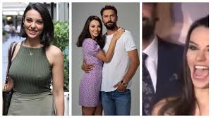 tuvana turkay rol aldigi filmin galasindaki gafi ile sosyal medyanin gundeminde film romantik senarist