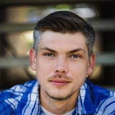 Jake Yarbrough's Instagram, Twitter & Facebook