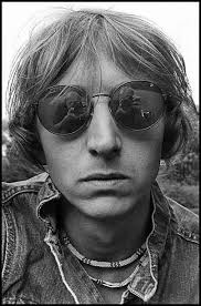 The Party's Over review, Melody Maker 31st July 1982. Mark Hollis photo by  Janette Beckman.