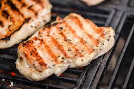 Write a review read reviews. How To Grill The Best Juicy Boneless Skinless Chicken Breasts The Meatwave