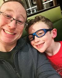 Brett Boles's Instagram, Twitter & Facebook