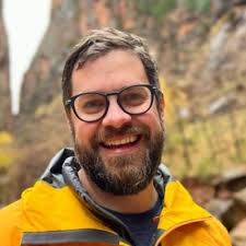 Cody Valle's Instagram, Twitter & Facebook