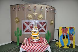 An anniversary party with a fiesta theme is ideal when you have the presence of your family casino theme, club theme, and their house garden theme. 25th Anniversary Party Western Theme Western Theme Party Western Theme Dance Decorations