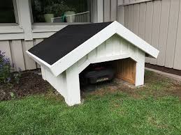 Hus Tak Till Robotgrasklippare Bilder Mit Bildern Rasenroboter Rasenroboter Garage Mahroboter Garage Selber Bauen