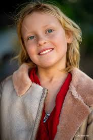 Sharing grunge style photography and seeking improvement in editing skills