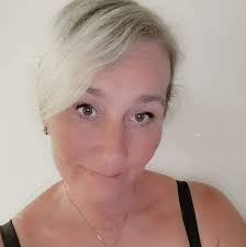 Jag stängde av känslomässigt för till det rummet kommer de som har avlidit” 