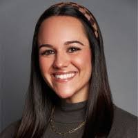 Amanda Mieczkowski's Instagram, Twitter & Facebook