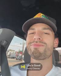 DEREK AUSTIN (@derekaustinmusic) • Threads, Say more