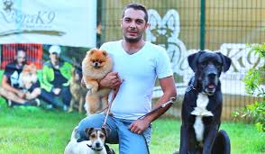 Kopek Egitmeni Burak Ercan Unlu Isimlerin Gozdesi Oldu Quality Dergisi Sosyete Ve Magazinin Kalbi