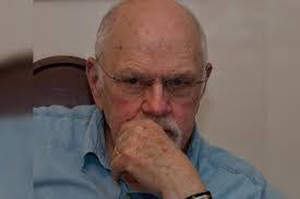 Leon Gillard's Instagram, Twitter & Facebook