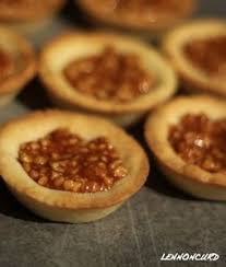 Tartelettes Snickers A La Cacahuete Chocolat Et Caramel Recette Ptitchef Recette Mini Tarte Recette Caramel