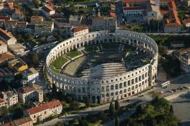 L'arena di pola è uno degli anfiteatri romani più grandi e meglio conservati del mondo. Arena Di Pola Istrapedia