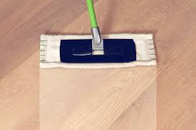 Moreover, if you intend to reinstate the shine of your laminate floors, you need to add a good quality floor polish in your daily cleaning regime. How To Shine Laminate Floors The Best Practical Way Thekinglive
