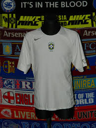 17 results for santos fc jersey brazil. Brazil Allenamento Leisure Maglia Di Calcio 2004 2006