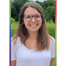 Misty Bartlett's Instagram, Twitter & Facebook