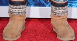 Free shipping both ways on ugg classic short from our vast selection of styles. 8 Vegan Ugg Boot Alternatives That Are Built For Comfort Not Cruelty