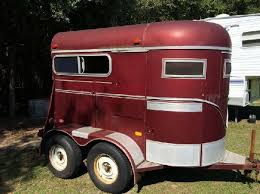 This trails west sierra specialite 4 horse gooseneck is the perfect weekender trailer. Very Nice Older 2 Horse Bumper Pull Horse Trailer For Sale For Sale In Aiken South Carolina Classified Americanlisted Com