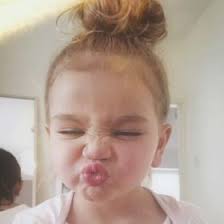 Emma Converse (emmaconverse)