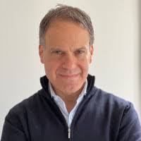 Kenneth Gerstein's Instagram, Twitter & Facebook