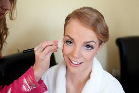 True Love Tuesday: Gillian & Jonathan's Spring Wedding by Sara Dalzell  Photography