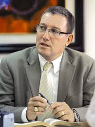 En cuerda floja 11 empresas