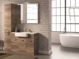 If you travel with an airplane (which has average speed of 560 miles) from castelfranco veneto to bologna, it takes 0.15 hours to arrive. Negozi Di Arredo Bagno A Modena
