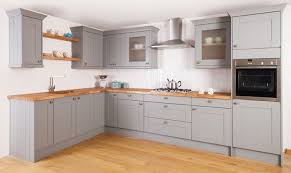 1001 Idees Cuisine Grise Et Bois Aromes Tendance Et Naturels Cuisine Grise Et Bois Cuisine Grise Clair Cuisine Gris