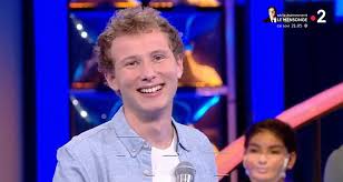 Video n'oubliez pas les paroles : N Oubliez Pas Les Paroles Le Maestro Jeremy Sacrifie Par Emmanuel Macron Un Top 5 Impossible Toutelatele