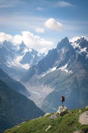 Le tour du mont blanc (ou tmb) est l'un des sentiers les plus connus d'europe. Tips For Hiking The Tour Du Mont Blanc Tmb Through Switzerland Italy And France Tmb Hiking Switzerland Wallpaper Mont Blanc Hiking Photography