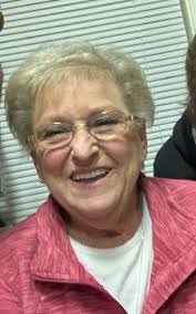 Lloyd Henson's Instagram, Twitter & Facebook