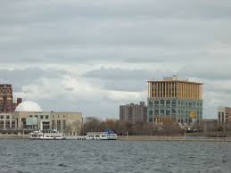 También en estos momentos tan difíciles, un regalo saca una sonrisa o alegra un corazón; Camden New Jersey Wikipedia