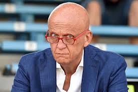 Pierluigi Collina podnio ostavku, Roberto Rosetti novi šef sudaca UEFA-e